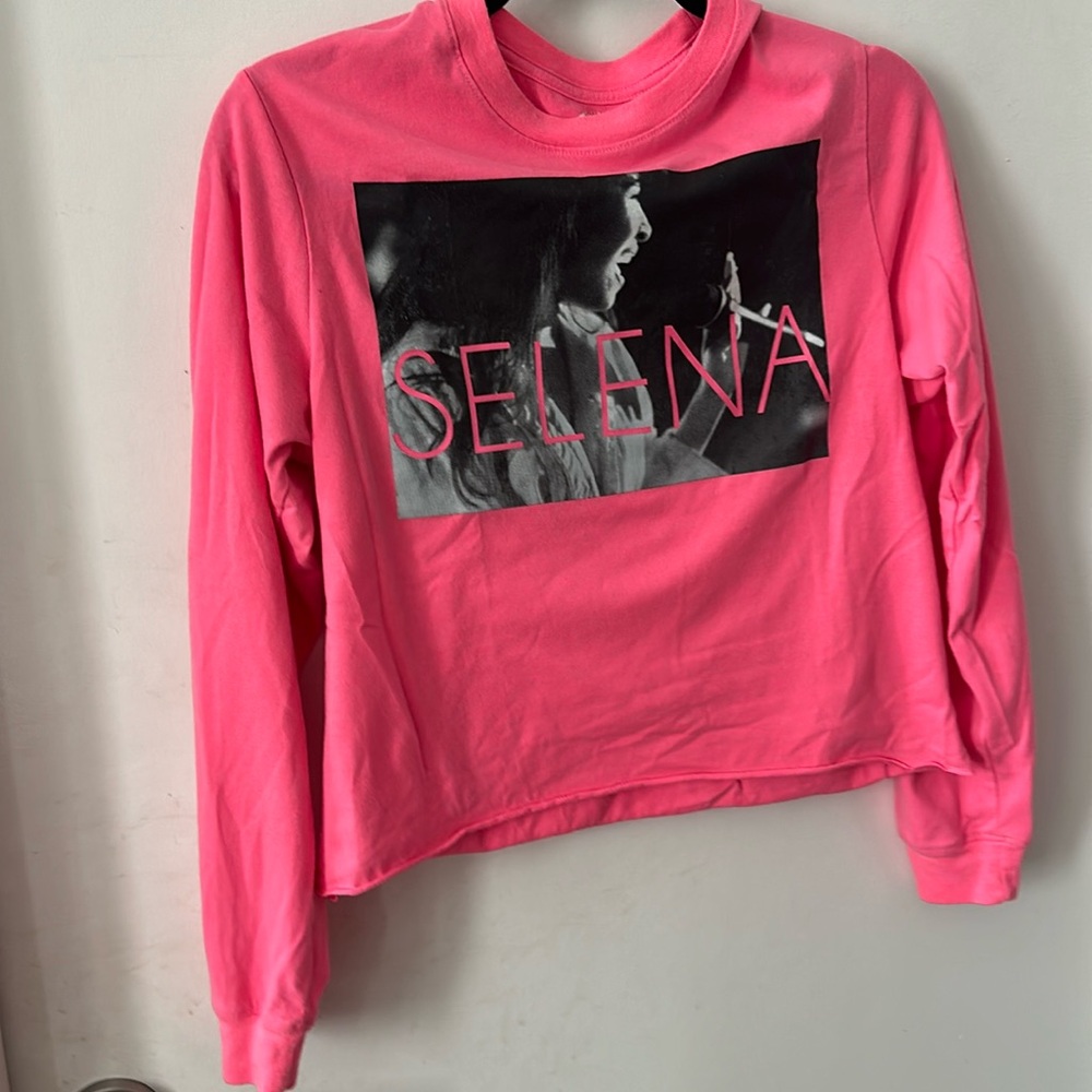 OFFICIAL SELENA MERCHANDISE Pink Selena Gomez 2019 cropped tee shirt